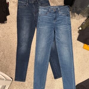 American Eagle Outfitters Women's Dark and Light Blue Skinny Jeans